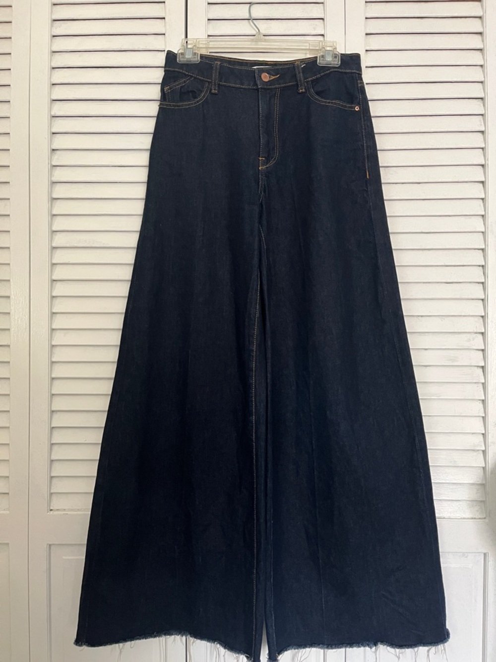 Zara Wide-Leg Jeans in Dark Blue